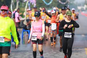 BIB: 46070, 47487, 666
                            <button type="button" onclick="openModal(9908073)" class="btn btn-primary btn-sm float-right btn-popup" data-toggle="modal" data-target=".modal-high-quality">
                        <i class="fas fa-shopping-cart"></i> Add to Cart
                    </button>
                                            <button type="button" onclick="isThisMe(9908073, true)" class="btn btn-success btn-sm float-right btn-popup btn-isme hidden" data-toggle="tooltip" data-placement="bottom" title="นี่คือรูปของคุณใช่ไหม คลิกที่นี่เพื่อเอาเข้าอัลบั้ม">
                        <i class="fas fa-plus"></i> Add to album
                    </button>
                    <button type="button" onclick="isThisMe(9908073, false)" class="btn btn-warning btn-sm float-right btn-popup btn-isnotme hidden">
                        <i class="fas fa-ban"></i> Remove from album
                    </button>